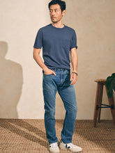 Load image into Gallery viewer, Faherty Men&#39;s Sunwashed Pocket Tee in Navy
