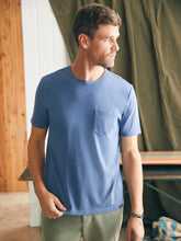Load image into Gallery viewer, Faherty Men&#39;s Sunwashed Pocket Tee Blue Horizon
