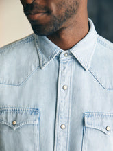 Load image into Gallery viewer, Faherty Men&#39;s Denim Western Shirt in Rocky River Wash
