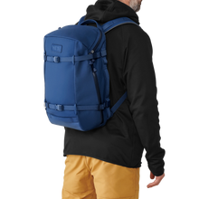 Load image into Gallery viewer, YETI Crossroads 22L Backpack
