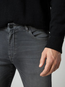 DL1961 Men's Slim Jeans in STARSHIP